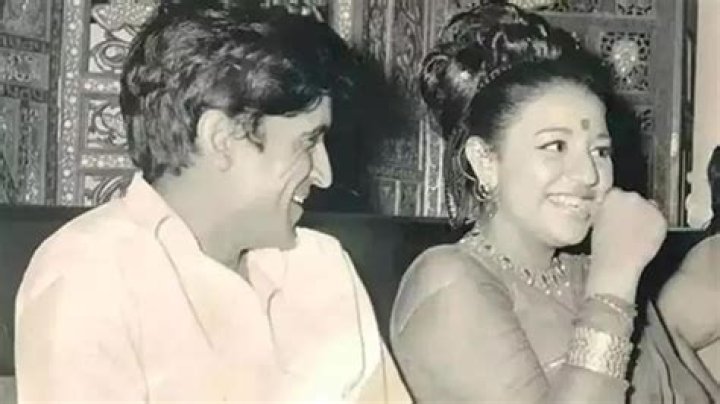 Moin Akhter Biography, Age, Height, Wife, Net Worth, Family