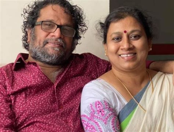 S. Hareesh Biography, Age, Height, Wife, Net Worth, Family